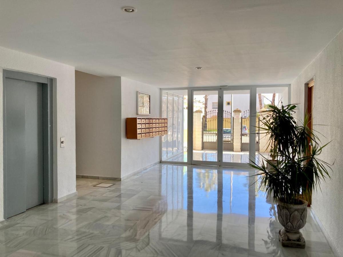 Ferienwohnung Atico Valdelagrana Playa - Aire Acondicionado Y Piscina El Puerto de Santa María Exterior foto